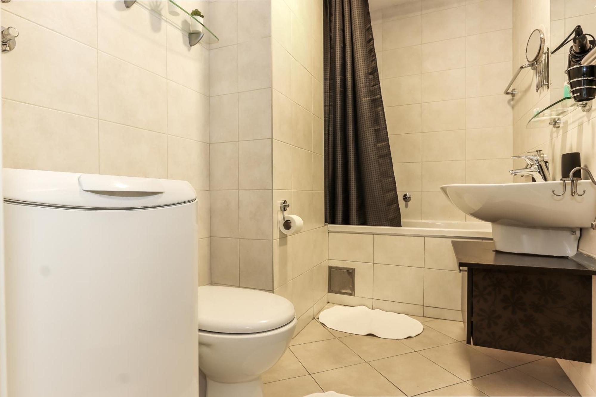 New Belgrade Apartments, Parking 5 Eur Per Day Exterior foto