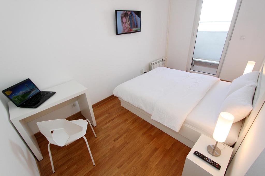 New Belgrade Apartments, Parking 5 Eur Per Day Habitación foto